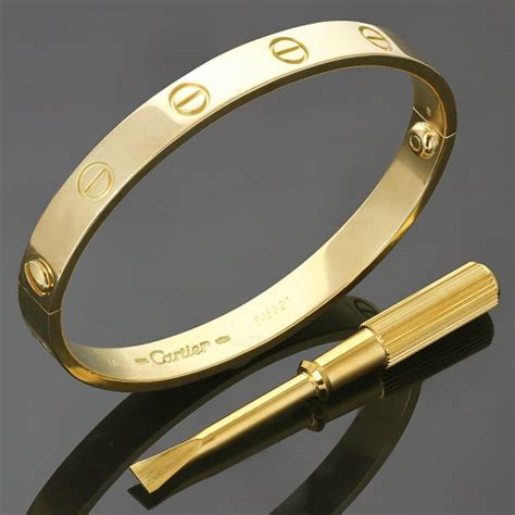 cartier bracelet price qatar